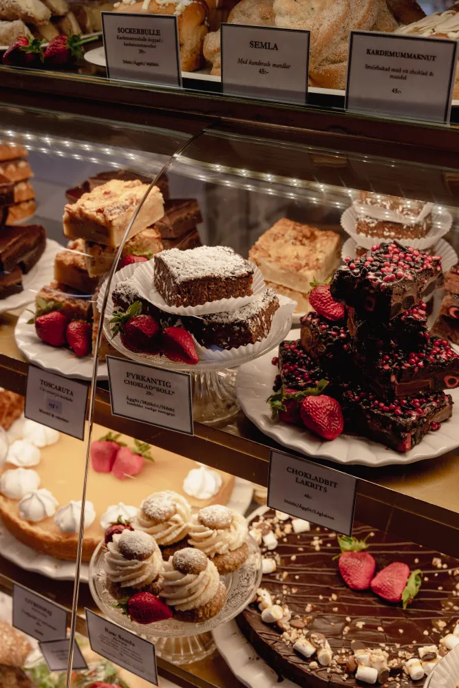 Fika bakom glasdisk