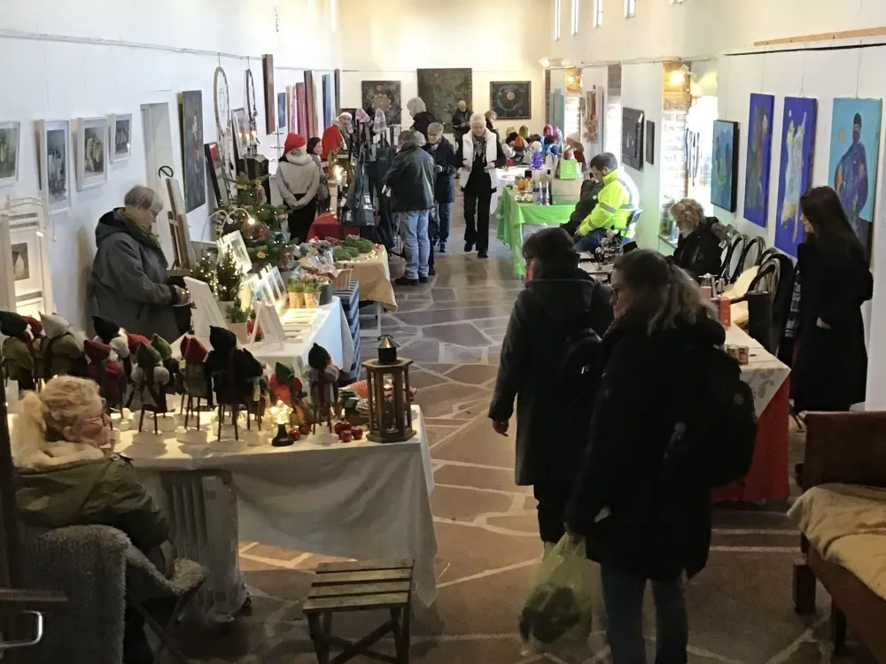 Julmarknad i Galleri Stenhallen