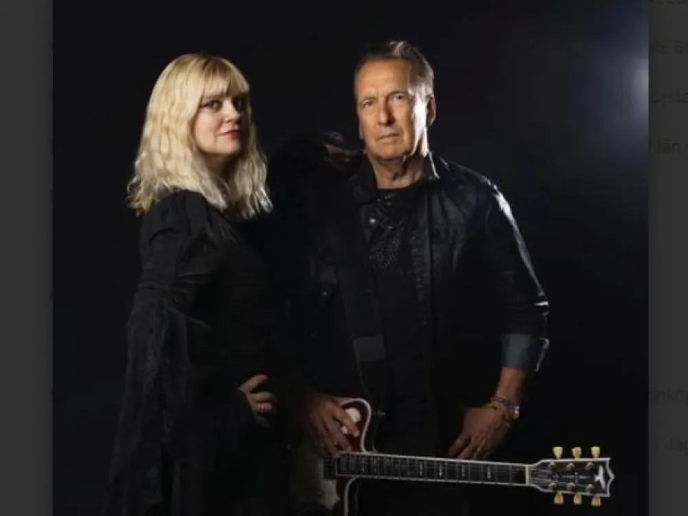 Janne Bark Miss Mono