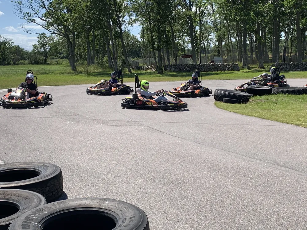 GLABO GOKART, PAINTBALL & HOPPBORGAR