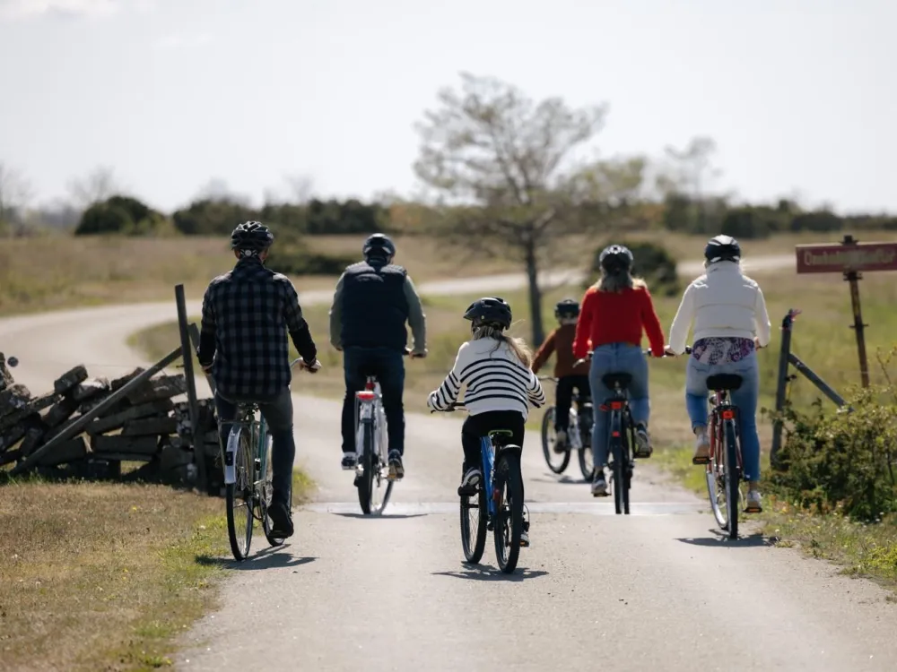 Cykla & tälta i södra Ölands världsarv