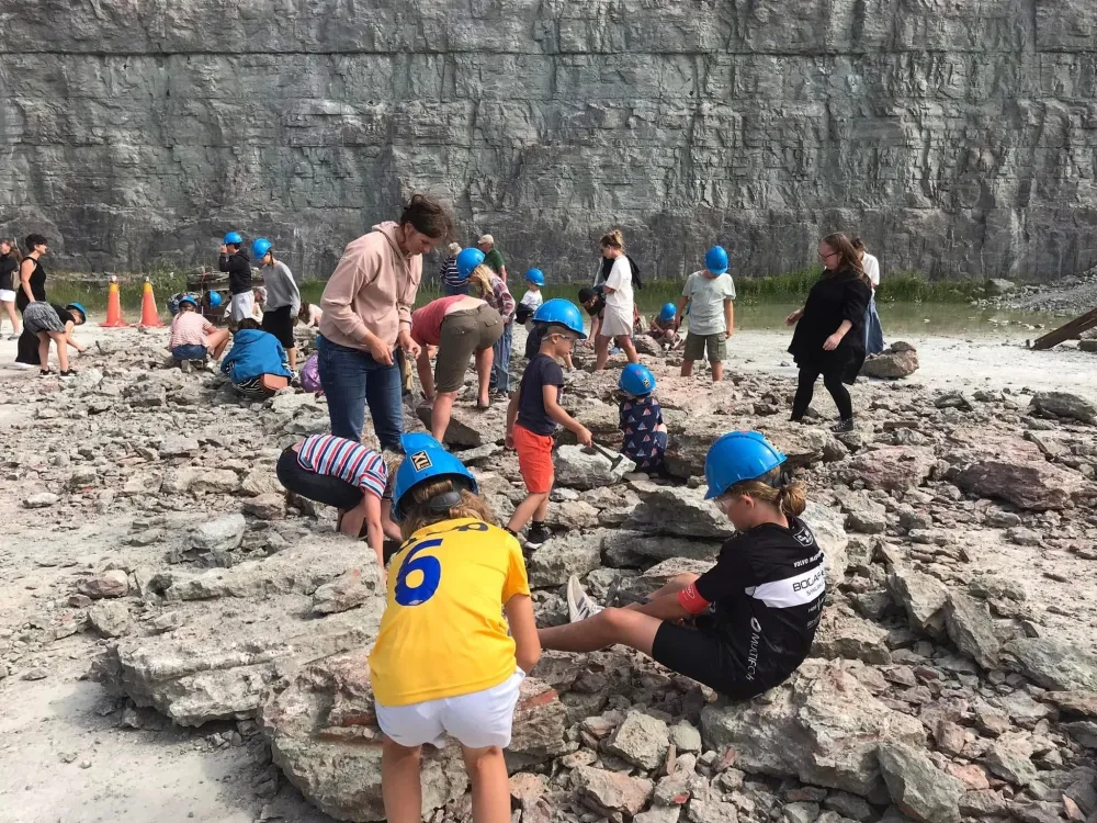 Fossilskola för Familjen