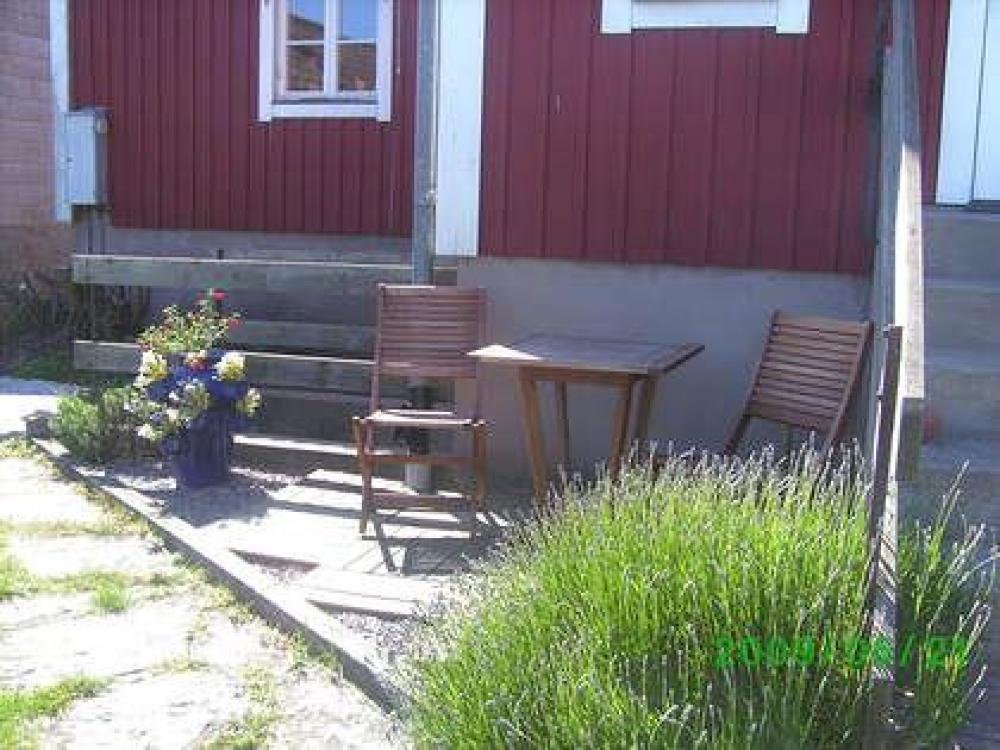 Stay on a farm Hulterstad
