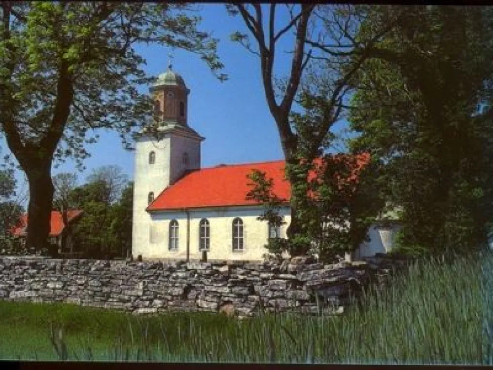 Smedby kyrka