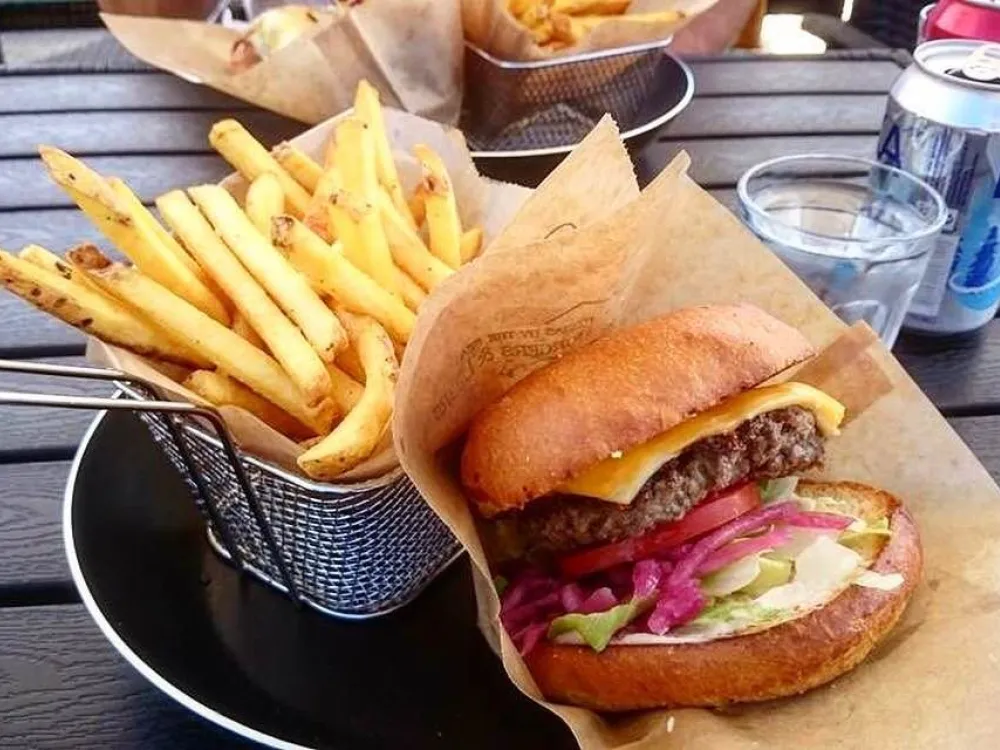 Hamburger, EBS