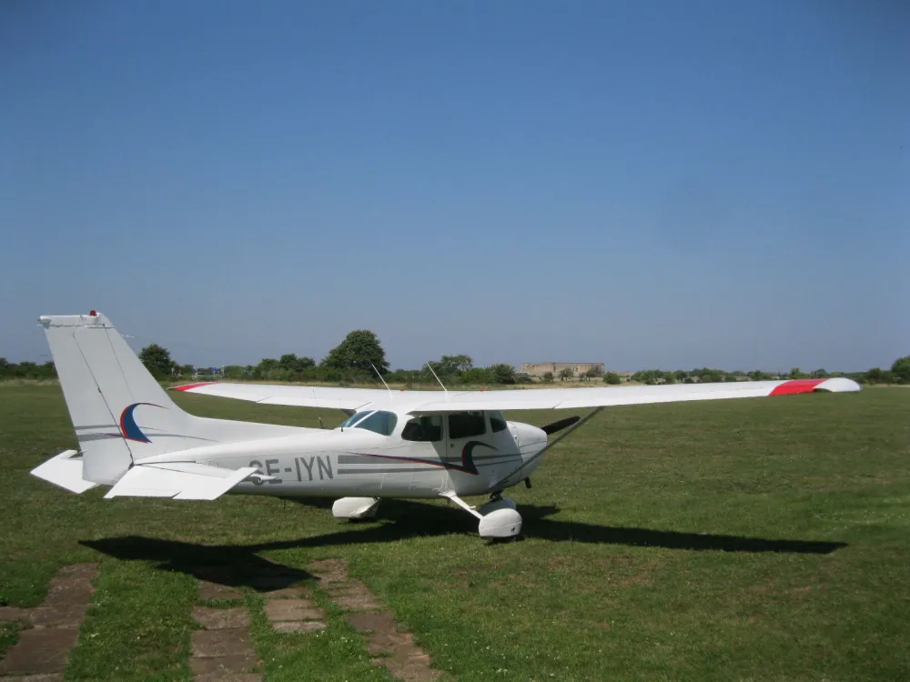 Borglanda Airport