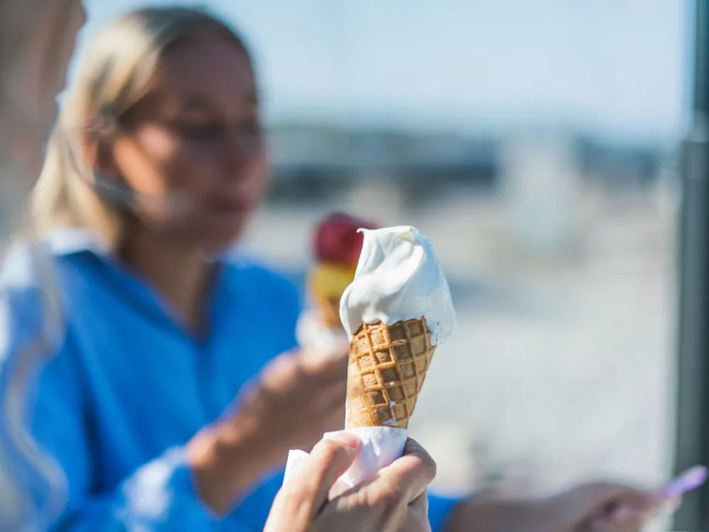 Gelato und Kekse in Sandvik